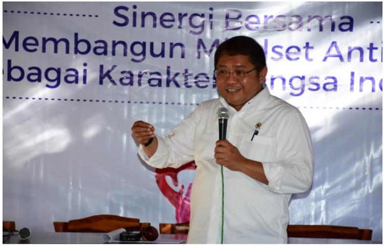 Menkominfo Tantang Komunitas Anti Hoaks Hapuskan Berita Palsu